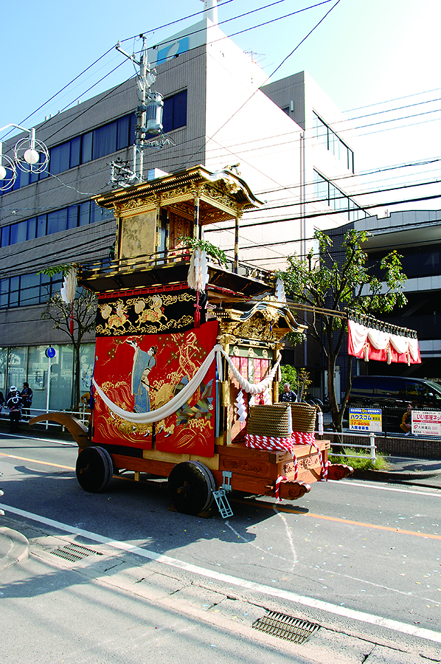 挙母神社の山車　旧東町