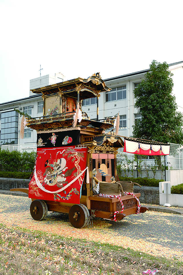 挙母神社の山車　旧南町