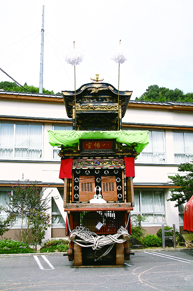 足助八幡宮田町の山車